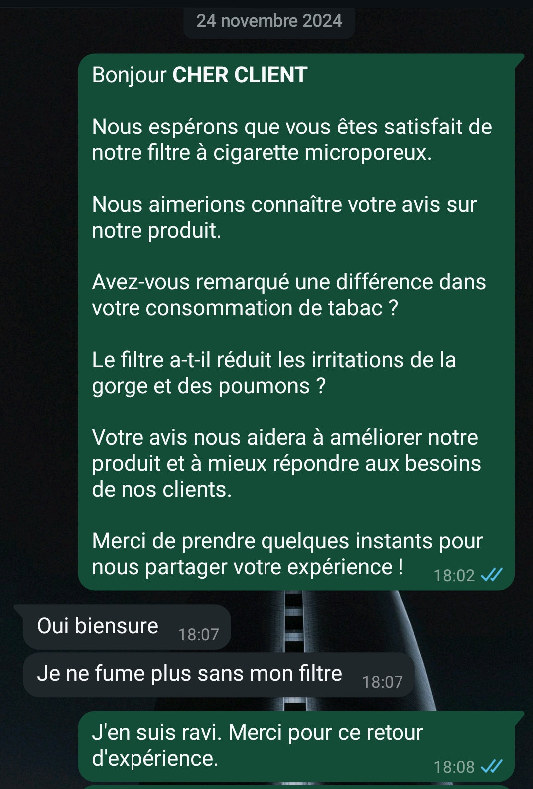 FILTRE À CIGARETTE MICROPOREUX